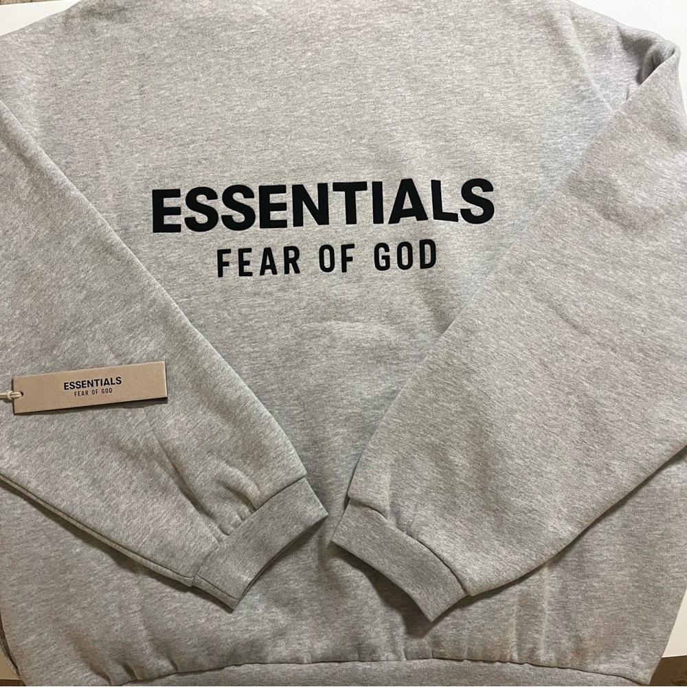 Fear of God Essentials Light Oatmeal Hoodie Sweatshirt Men’s XS Brand New